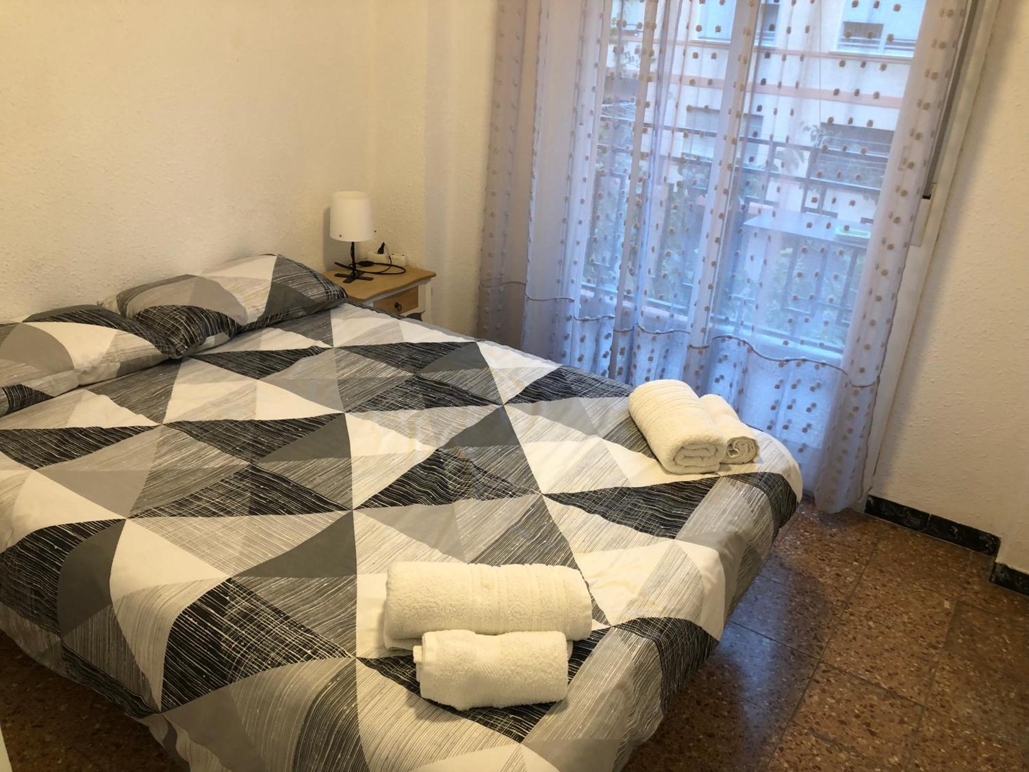 Accommodatie bij particulieren Alojamiento Puerto De Dos Dormitorios, Cocina Y Bano Valencia